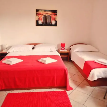Seline/paklenica Riviera 6825 Apartmán