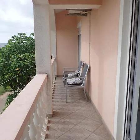 Seline/paklenica Riviera 6825 Apartmán *